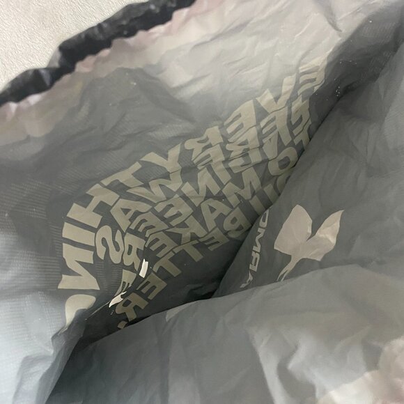 Under Armour Black Red Drawstring Bag Sack - Picture 4 of 6